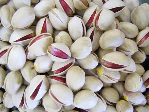 Iranian round pistachios